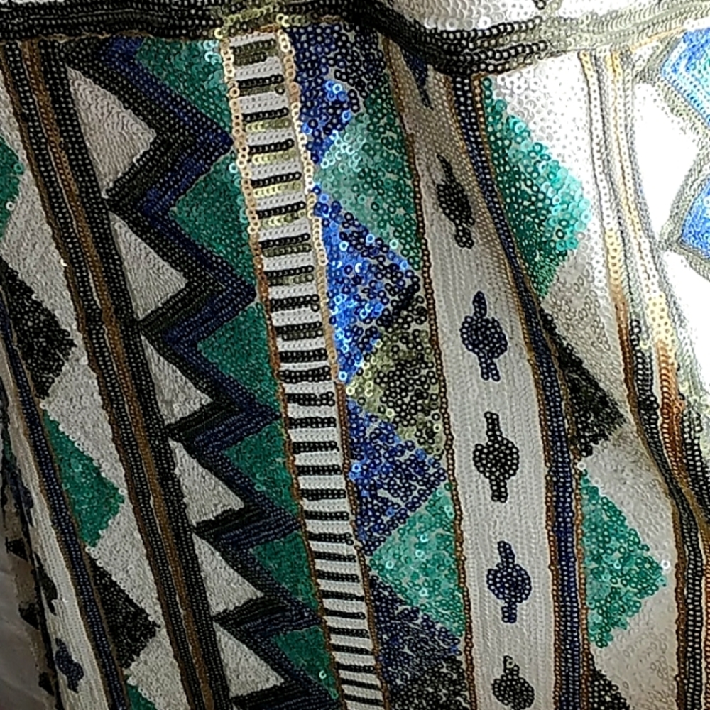 Sequined Mini - Picture 7 of 8